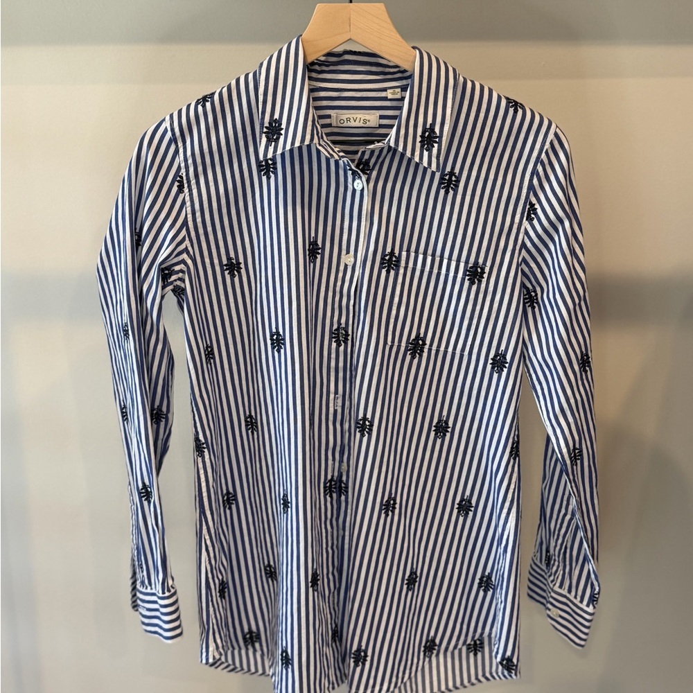 Orvis Women’s Blue & White Striped Embroidered Button-Up Shirt